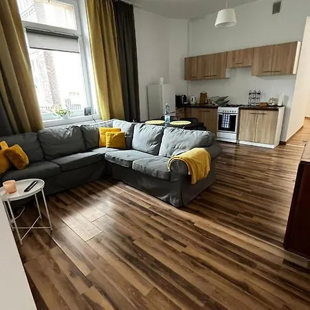 Kamienica3 Apartment Chorzow